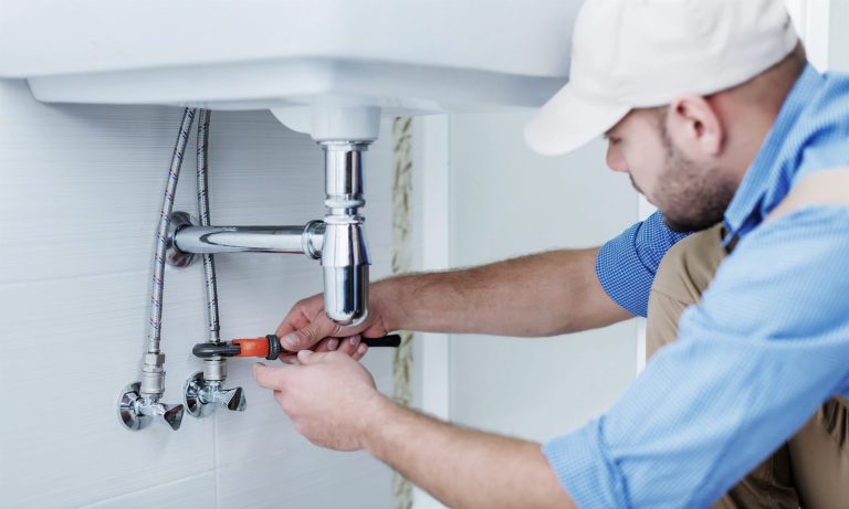 Navigating Emergency Plumbing in Sydney: What to Ask Your Local Plumber